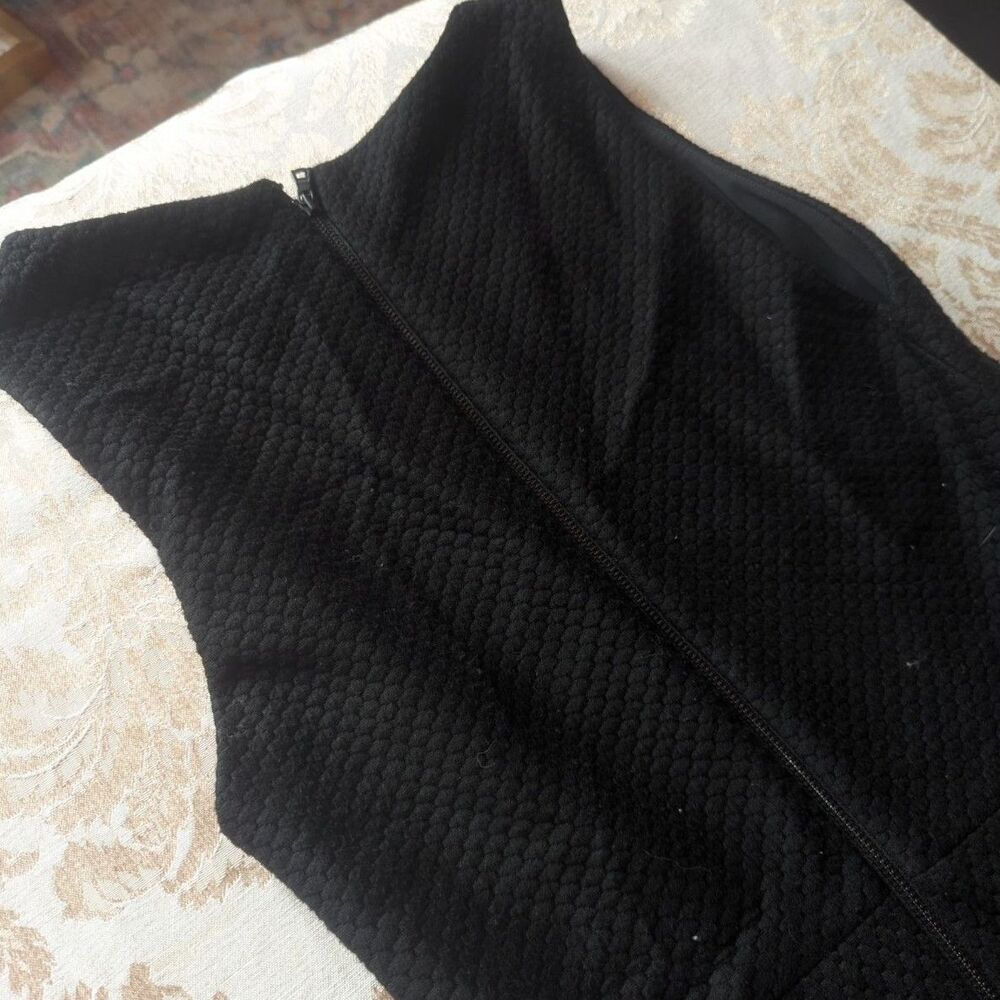 ALICE + OLIVIA Black Knit Sleeveless Mini Dress Size 8 - Picture 5 of 10